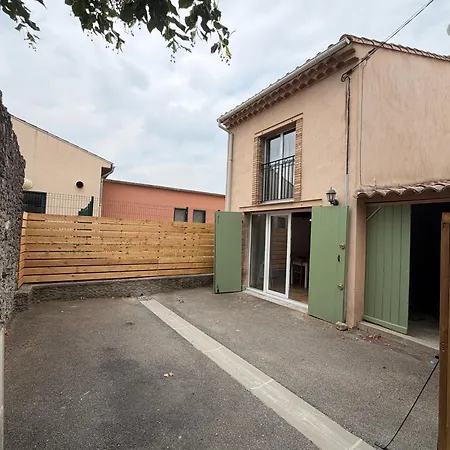 Casa de Férias Maison Avec Cour Pour 4 Personnes *